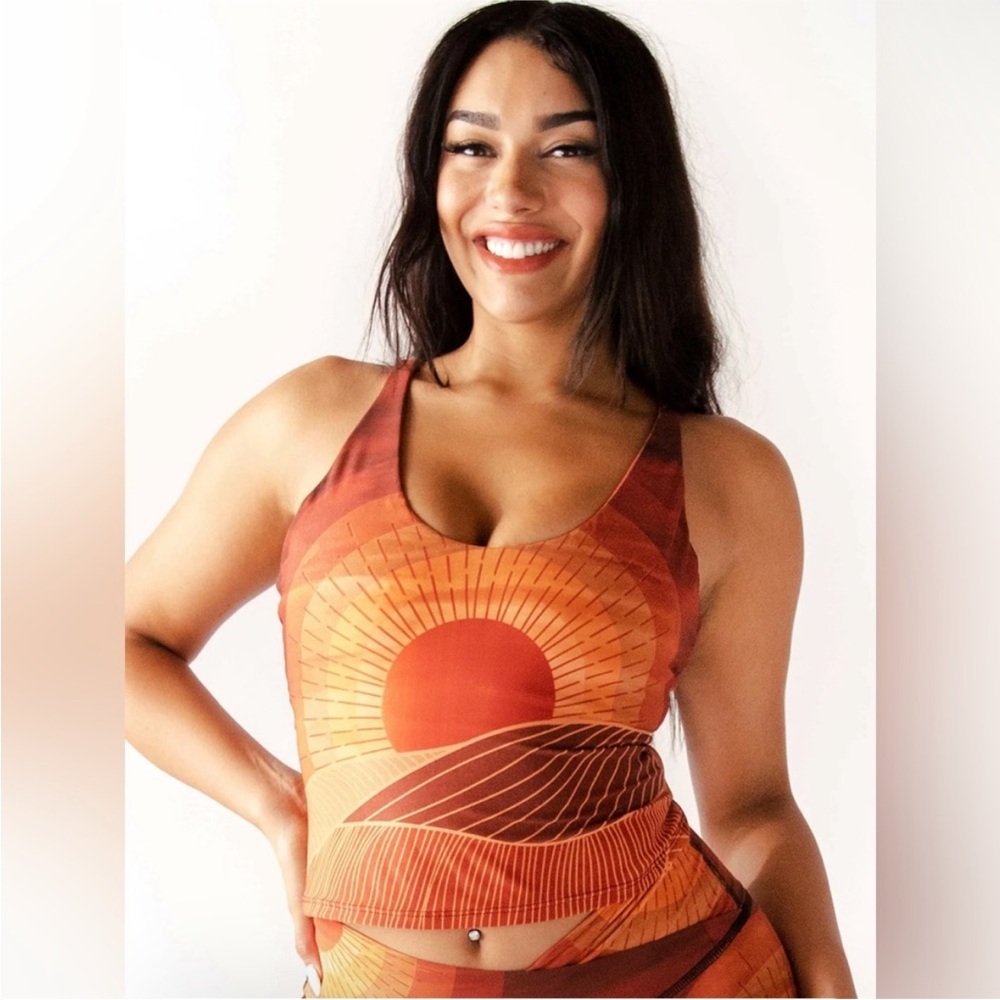New with Tags Yoga Democracy Vitality Tank in Light of Day Size Smal